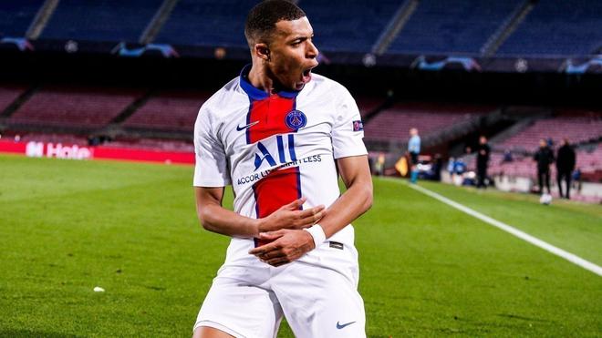 VIDÉOS. Match Barça-PSG : Kylian Mbappé comme un héros, ses fans de Bondy le remercient