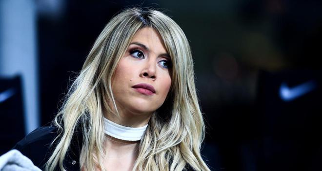 PSG, FC Barcelone - Mercato : Wanda Nara s'invite dans le dossier Lionel Messi !