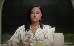 "J’ai fait trois AVC et une crise cardiaque" : Demi Lovato se livre sur l’overdose qui a failli la tuer