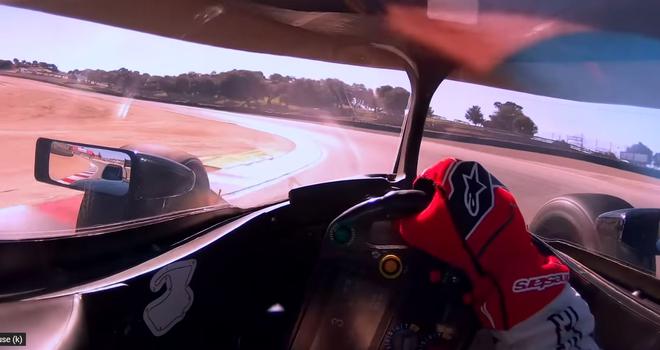 Auto/Moto - Indycar : les premières images saisissantes de Romain Grosjean de retour derrière un volant