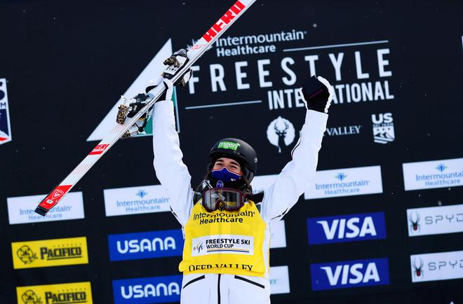 Ski de bosses : Perrine Laffont sacrée championne du monde