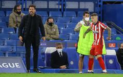 Penalty oublié pour l’Atletico ? La réaction classe de Simeone après l’élimination