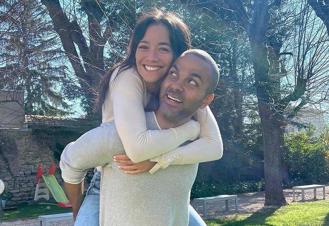 Tony Parker officialise sa relation avec l’ex-joueuse de tennis Alizé Lim