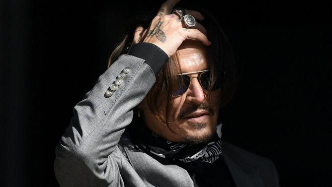 Johnny Depp vs. "The Sun" : la justice britannique lui refuse un procès en appel