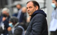 Football, L1 : l'entraîneur Stéphane Moulin annonce son départ d' Angers SCO à la fin de la saison