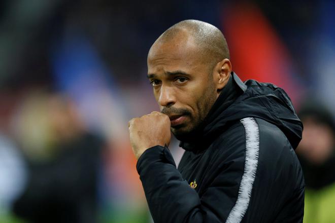 «Racisme, harcèlement et torture mentale» : pourquoi Thierry Henry a décidé de quitter les réseaux sociaux