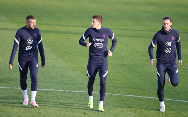 Bayern-PSG : «Mbappé ? Un ami au quotidien, un adversaire demain» pour Benjamin Pavard