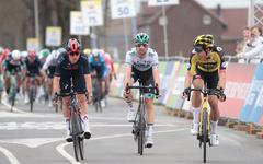 Cyclisme - Amstel Gold Race - Wout Van Aert s'impose d'un rien devant Thomas Pidcock sur l'Amstel Gold Race