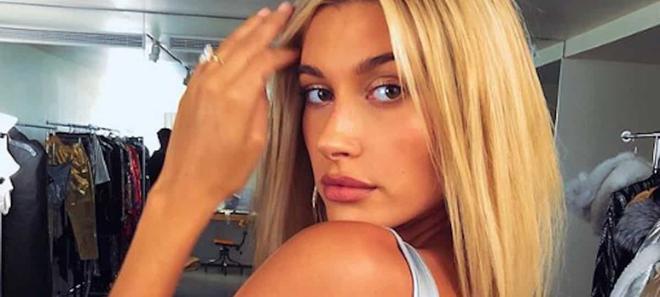 Justin Bieber: Hailey Baldwin torride avec une mini jupe à strass sur Instagram !