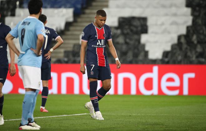 PSG : blessé au mollet, Kylian Mbappé sera absent contre Lens