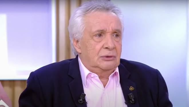 Michel Sardou révèle la "faute" qui a brisé son amitié avec Johnny Hallyday
