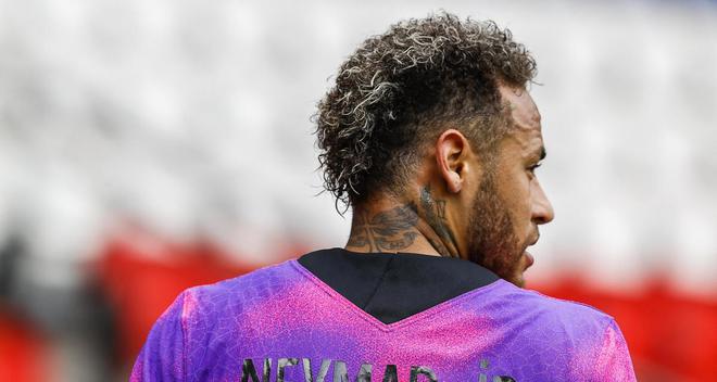 PSG, Real Madrid, Barça : Neymar prolongé, la presse espagnole panique pour Mbappé et Messi !
