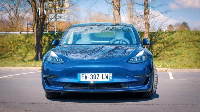 Autopilot : Tesla commence à supprimer le radar de ses voitures