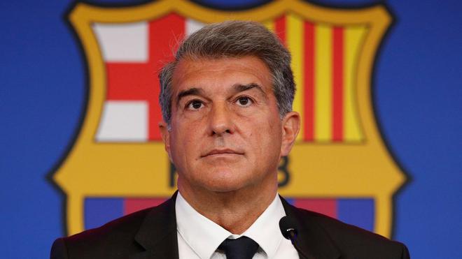 Barça : Messi, Koeman, mercato... le président Laporta fait le point