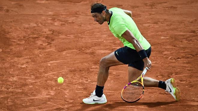 Roland-Garros: Federer en nocturne, Nadal sur le Lenglen