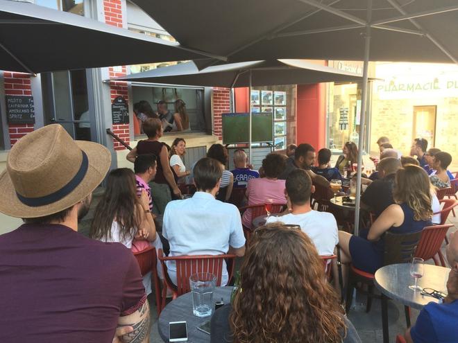 Risque d’orages annoncé à Bordeaux : Météo France bouleverse le programme des supporters des Bleus